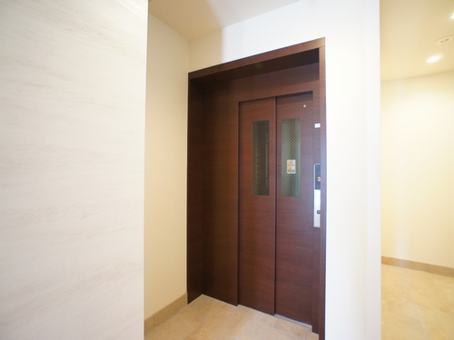 グランシャリオ市ヶ谷 103号-12