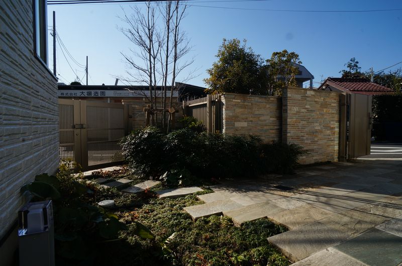 サンシャイン B棟 102号-13