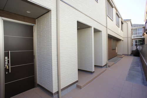 Ｔｈｅ　Ｂｅｌｃｈｅｒ＇ｓ　Ｓａｋｕｒａｇａｏｋａ　Ｆｌａｔ　Ｂ 102号-2