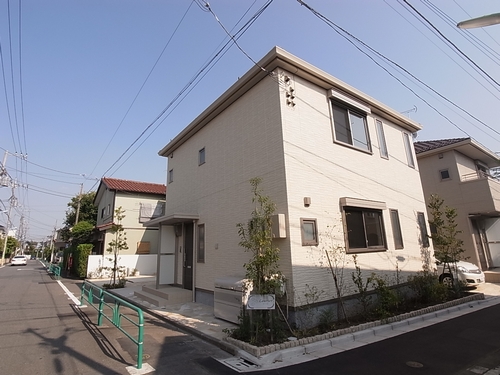 Laurier East 101号-13