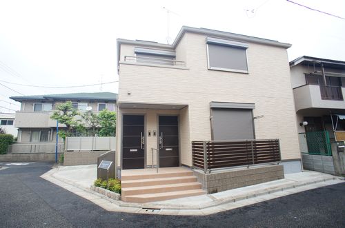 Ｓｕｎｎｙ　Ｃｏｕｒｔ　ＡＫＡＧＩ