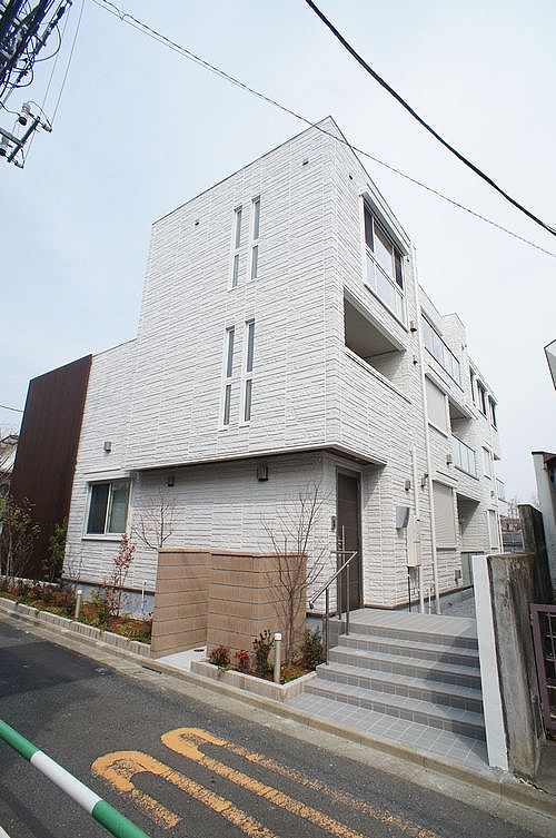 御留山テラス 202号-13