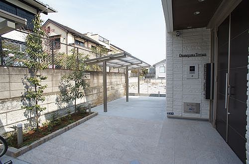 御留山テラス 202号-14