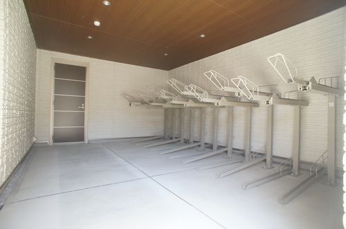 ＲＡＦＦＩＮＥ石蔵 301号-15