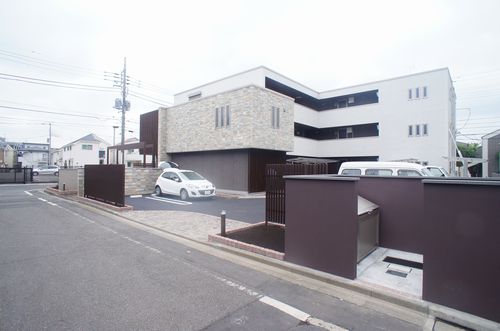 メゾンフォンテーヌ 303号-4