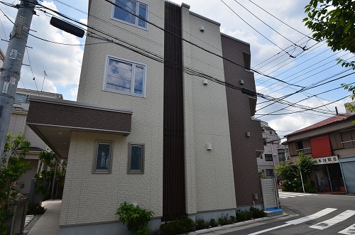 シャーメゾン東坂下 302号-2