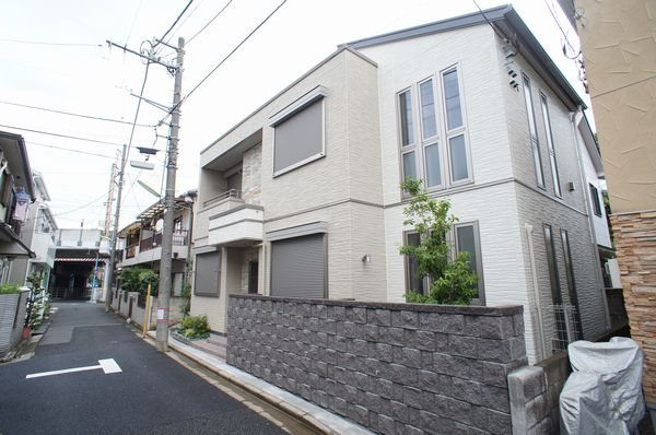 Ｖｉｌｌａ　ｃｏｕｒｔ　ｒｏｋａ