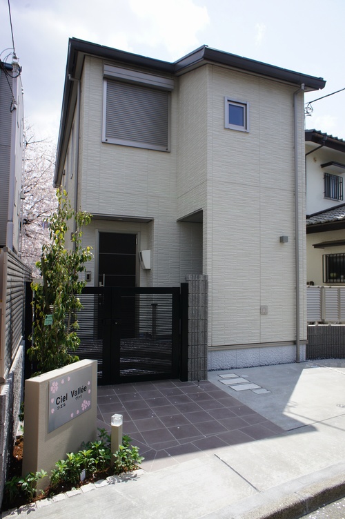 シエル　ヴァリ