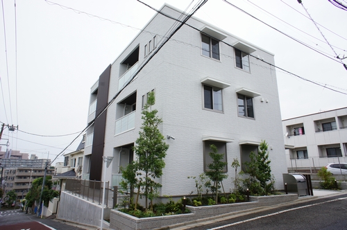 カーザコリーナ上池台