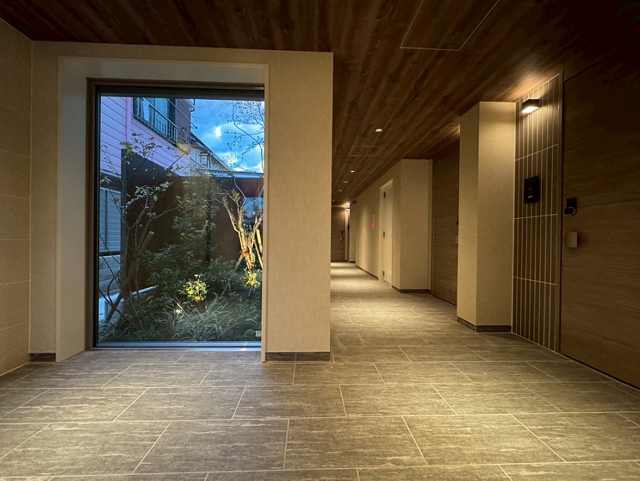 アルビオン　コート 207号-11