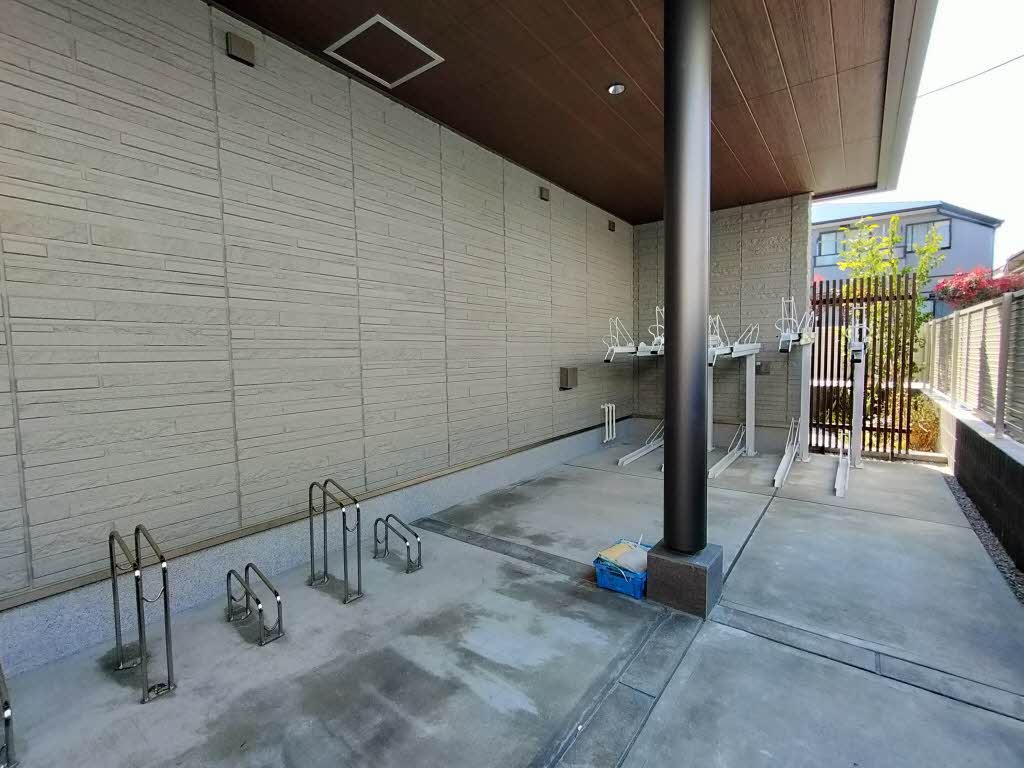 パストラーレ三鷹下連雀 102号-4