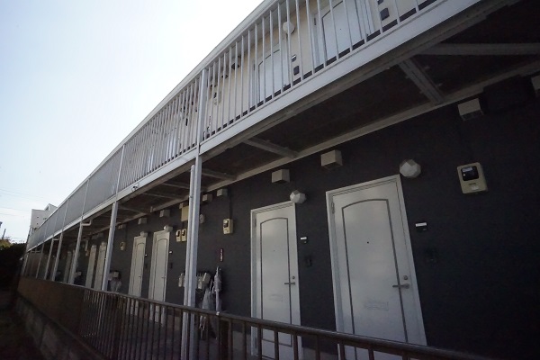 クレストハウス