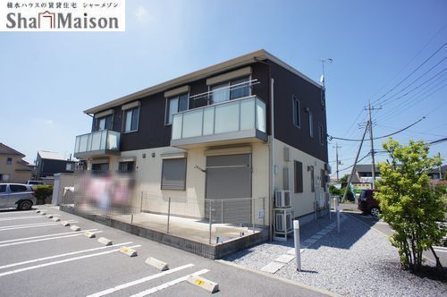 Ｌｅ　Ｓｅｒｅｎａ