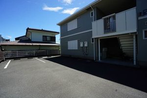 クレスト・イザワ　Ｂ 102号-4