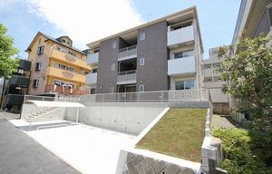 コンフォル港南台