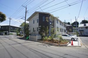 フラワーハイツ芹が谷　Ｂ 203号-1