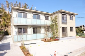 サニーガーデン　Ⅱ