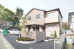 レア・ククナ 202号-15