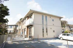 Ａｕ　Ｃｏｕｒｔ