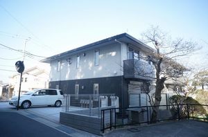 シャーメゾン彩 201号-13