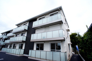 ZEXA横山台 Ⅰ 302号-2