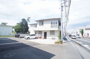 グランリュヌ 102号-1