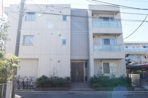 トレーフル 303号-1
