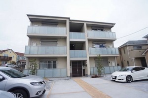 グランシャリオ　Ｃ 103号-1