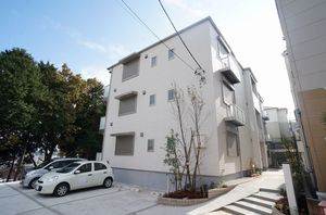 グランシャリオ　Ｄ 102号-1