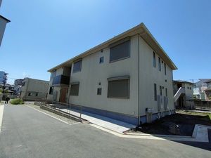 ウェルシーフィールドⅡ三ッ沢 203号-2