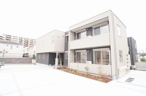 フォレナ森の台