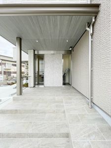 メゾン・ド・リヴェール 301号-13