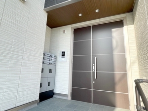 ゼフィールメゾン二俣川 Ⅱ 101号-13