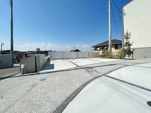 ゼフィールメゾン二俣川 Ⅱ 101号-15