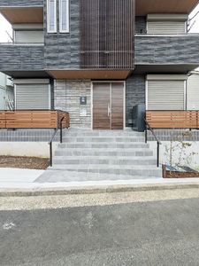 コリーナ横浜子安台 202号-11