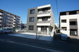 ベイホーム　内海 201号-1