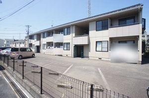 ファミールミカサ 101号-1