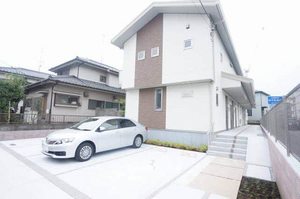 フェリーチェガーデン　Ｃ 101号-1