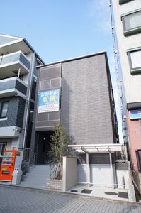 Ｇｕｔｅ中川 301号-1