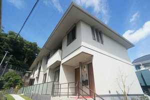 ＣＯＵＲＴ　ＫＡＺＡＨＡＹＡ