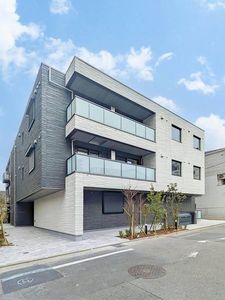 サイド　バイ　サイド