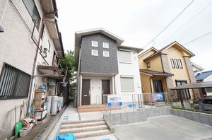 シャーメゾンアキーム