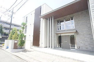 Ｌｏｔｕｓ　Ｌｅａｆ