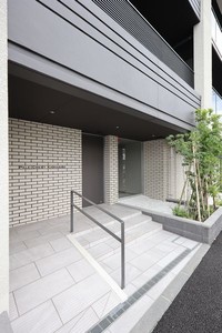 ペールクレスト上麻生 302号-12