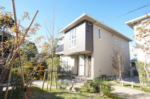 ドゥ　ラ　レーヌ　Ｆ 201号-1