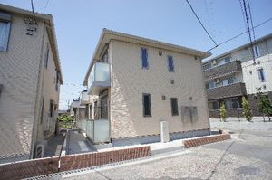 シャーメゾンなでしこ 102号-1