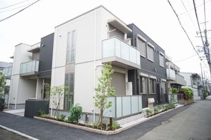 ベルグリシーヌ 203号-1