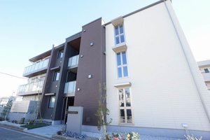 ベルシャイン厚木Ⅲ