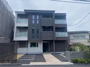 シャーメゾン鎌倉大町 305号-1