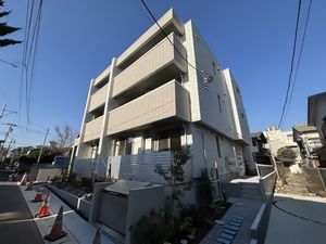 レフィシア腰越 303号-3